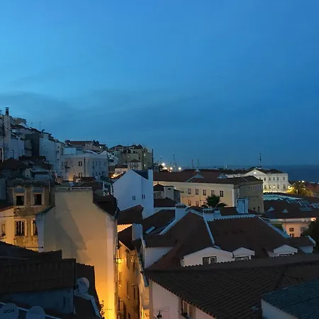 Typical River View Cosy And * Lisboa